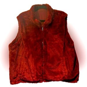 2/$12 NWOT Faux Fur Vest